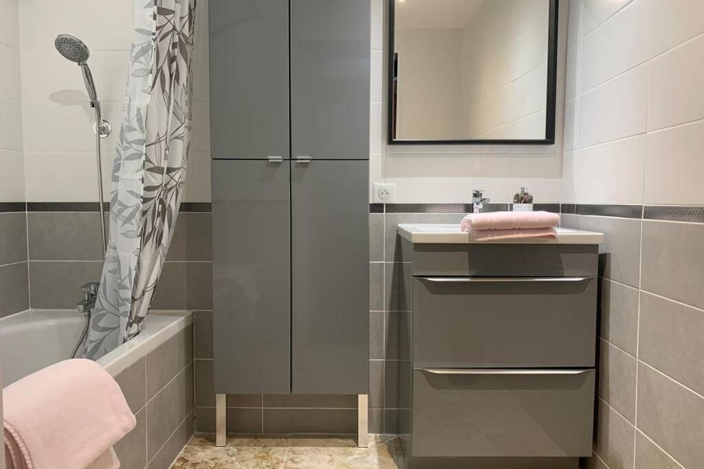 Belle-Vue Apartment โอต์วิลเลส์ ภายนอก รูปภาพ