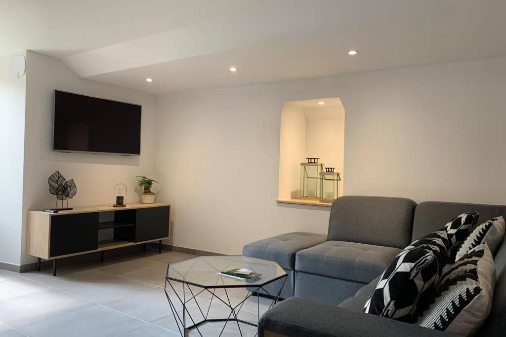 Belle-Vue Apartment โอต์วิลเลส์ ภายนอก รูปภาพ